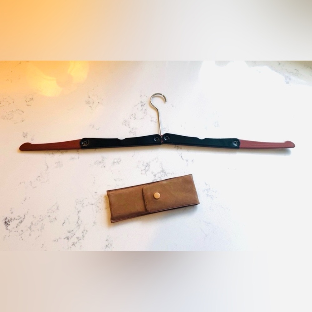 Vintage English c.1920s Suitcase Hanger Folding Travel Hanger • Metal & Wood - Picture 4 of 7